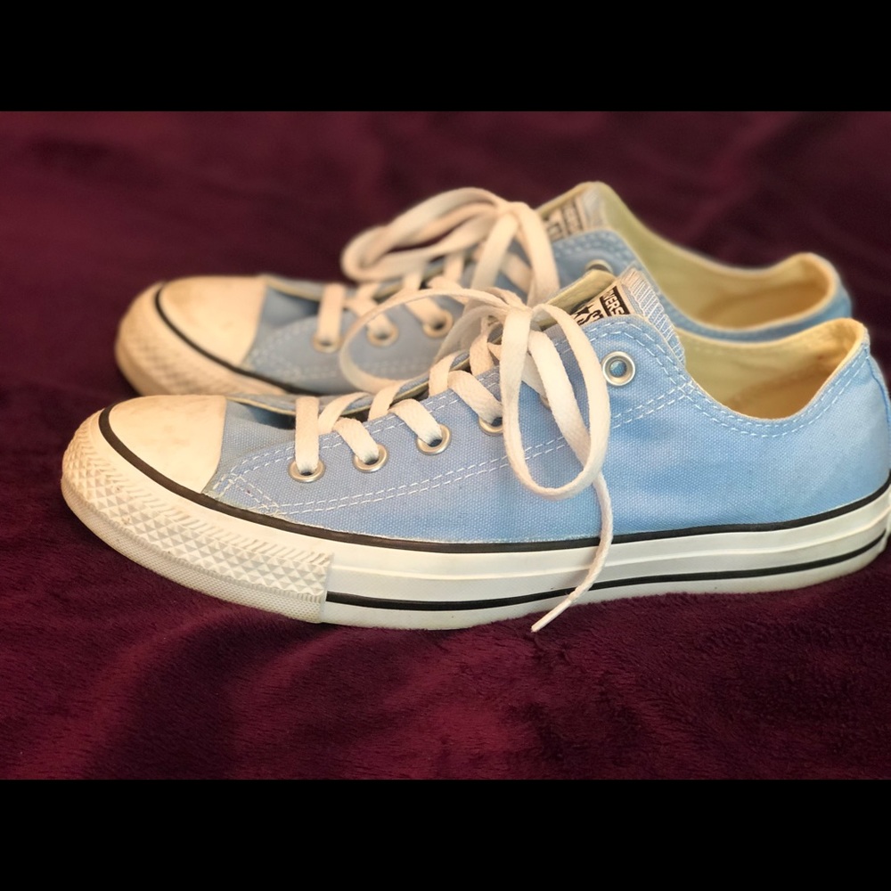 • Converse All Stars •